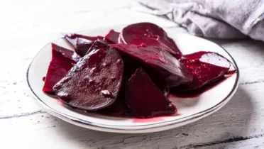 Фото рецепта Запечённая свекла: полезный и вкусный рецепт