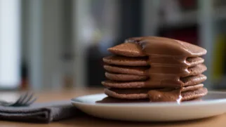 Фото рецепта: Гречневые панкейки с шоколадом – вкусный завтрак для бодрого утра