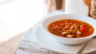 Фото рецепта: Томленный рагу с навагой и фасолью