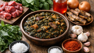 Фото рецепта: Эру тушеная зелень с мясом и специями по камерунскому рецепту