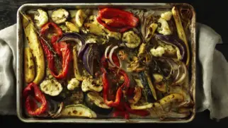Фото рецепта: Запеченные овощи с горчицей — Вкусный гарнир