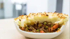 Фото блюда: Пастуший пирог с ягнятиной и румяной картофельной корочкой
