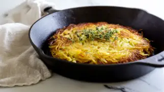 Фото рецепта: Рёстти из картофеля с хрустящей корочкой