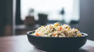 Фото рецепта: Рассыпчатый рис с овощами на рапсовом масле
