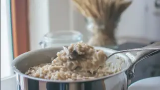 Фото рецепта: Ризотто с грибами и пармезаном