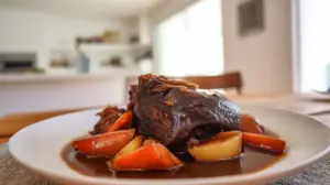 Фото блюда: Свиная печеня с тёмным пивом и овощами